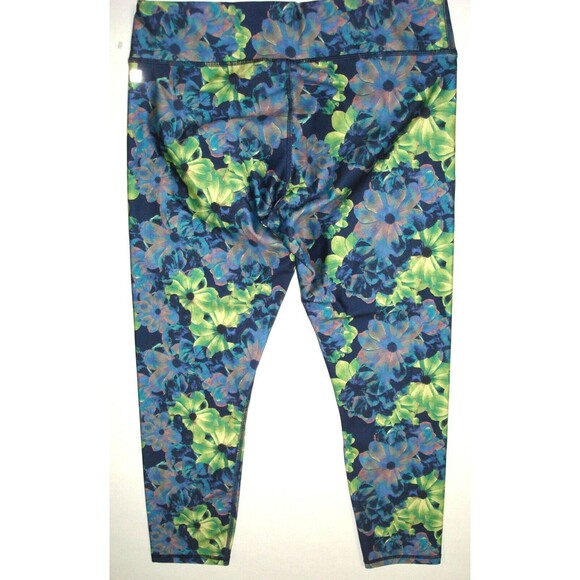 New Fabletics Womens Leggings S High Waist Capri Crop Yoga Run Floral Blue Green - Picture 3 of 4
